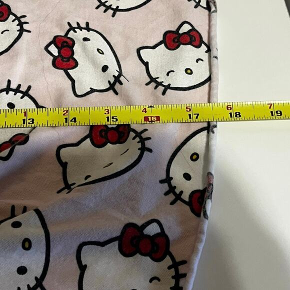 Sanrio Pink Hello Kitty Crop Tee- Womens Size Large - Picture 6 of 6